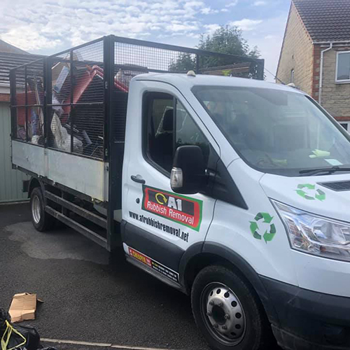 A1 Rubbish Removal at Work